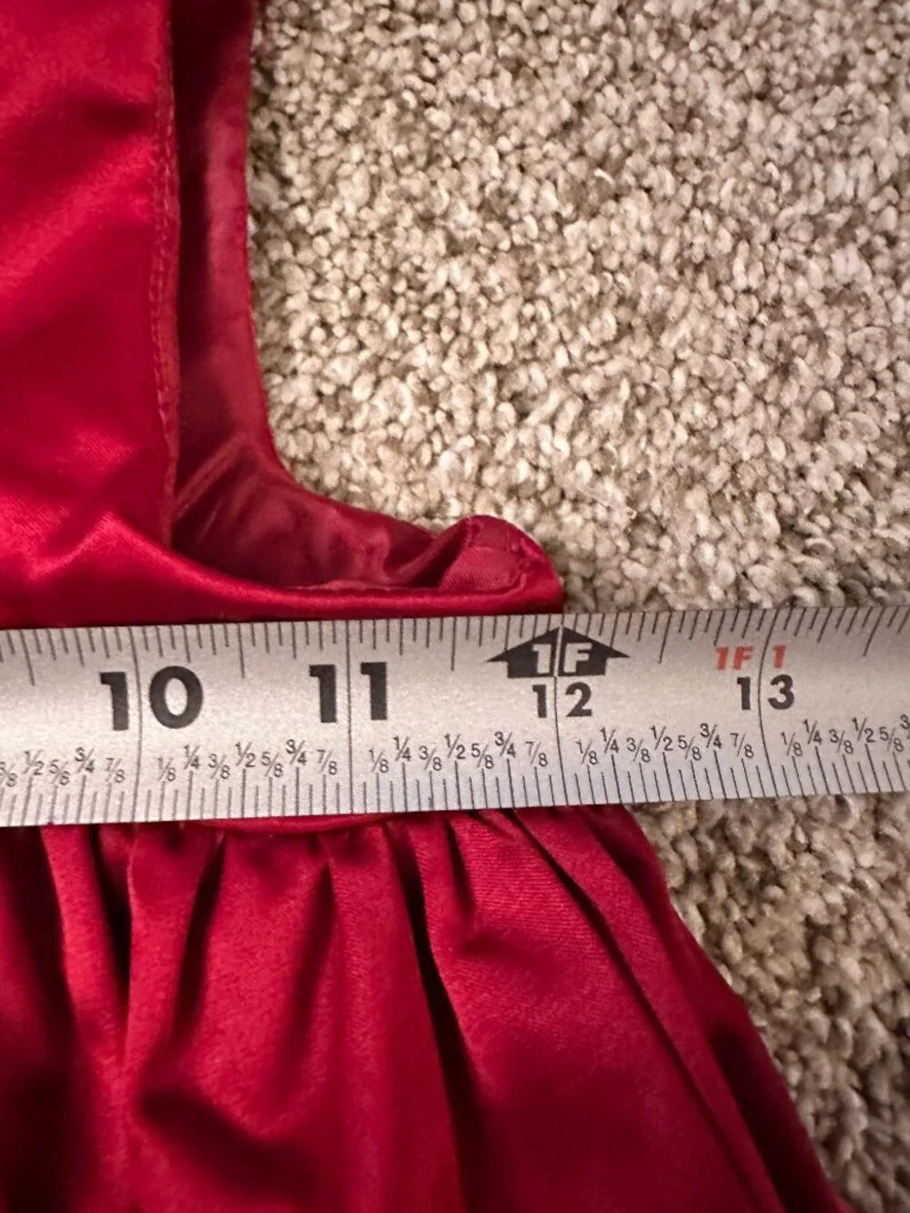 Gymboree Dress Girl's Size: 4T Red satin for pictures, holidays etc